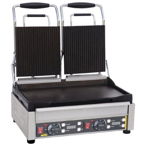 Plancha sandwichera doble estriada y plana Buffalo L554